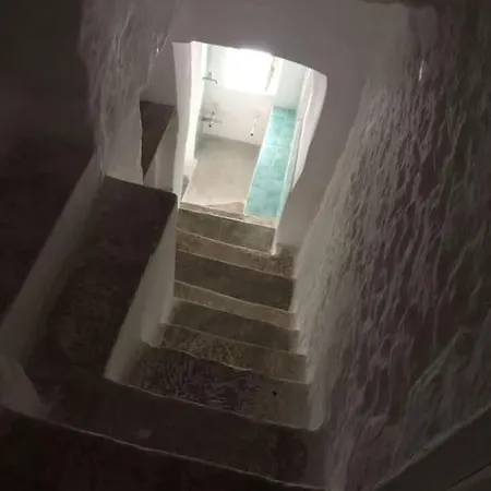 The White House Apartment *